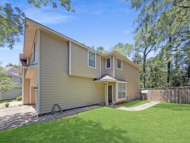 Building Photo - 3 Peach Ridge Pl
