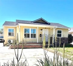 Building Photo - 5309 Garypark Ave