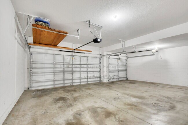 Building Photo - 456 Flyrod Cir