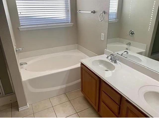 Building Photo - 420 Sandy Creek Dr