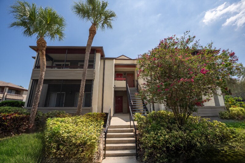 Building Photo - 10263 Gandy Blvd N