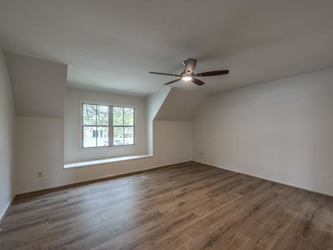 Building Photo - 14703 Barryknoll Ln