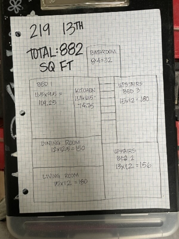 Building Photo - 219 E 13th St