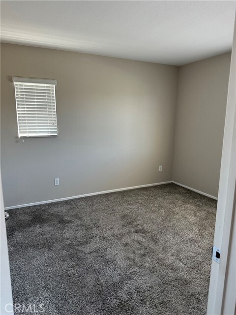 Building Photo - 29334 Linden Pl