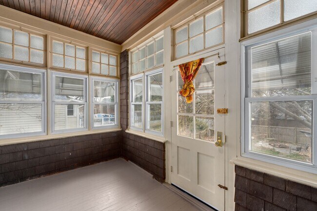 Building Photo - Lauraville 4-Bedroom, 2-Bathroom American Foursquare Home with Beautiful Outdoor Space