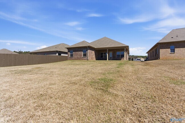 Building Photo - 21718 Nature’s Cv Dr