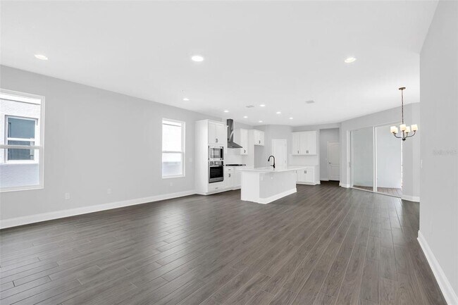 Building Photo - 12743 Brodlove Ln