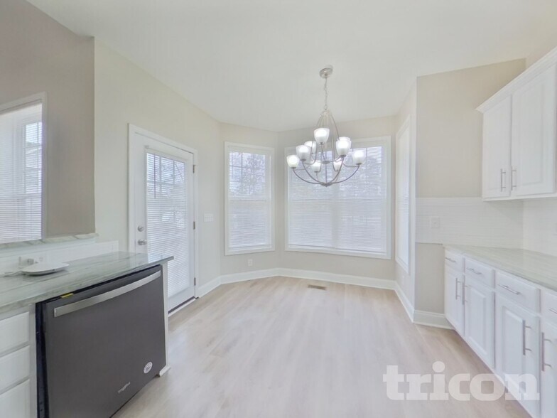 Building Photo - 124 Southern Pine Rd