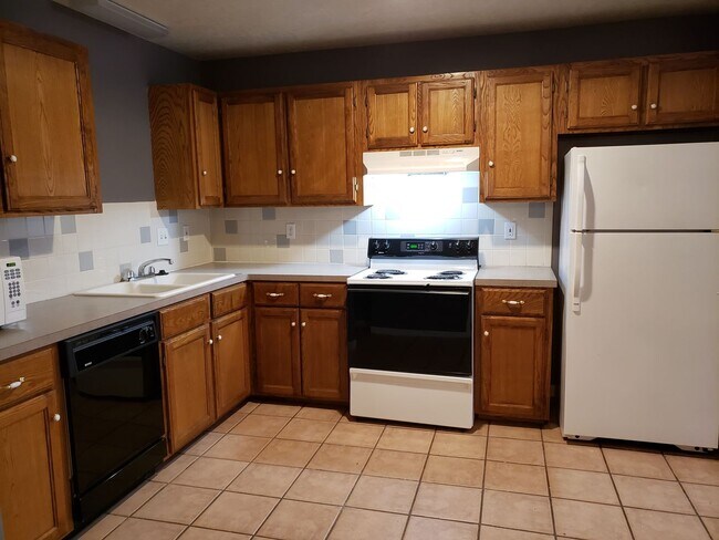 Building Photo - 2810-2814 90th Street