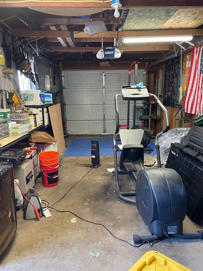 Building Photo - 2326 Lowell Blvd