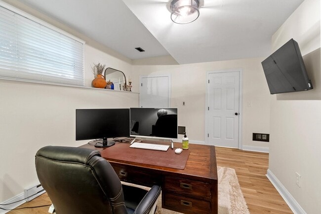 Building Photo - 270 Littleton Rd