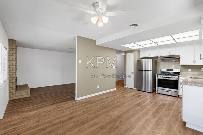 Building Photo - 1735 Kingwood Ave