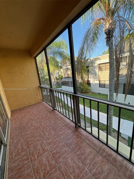 Building Photo - 7921 SW 104th St