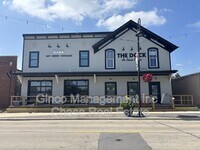 Building Photo - 11116 Front St