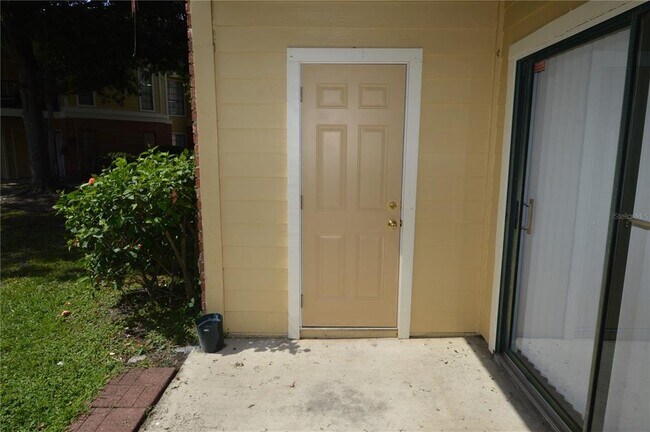 Building Photo - 8645 Fancy Finch Dr