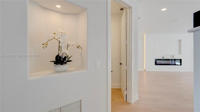 Building Photo - 7956 SW 195th St