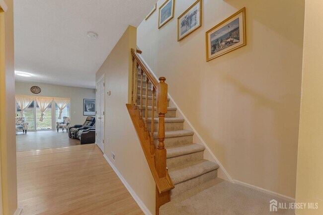 Building Photo - 403 Red Crest Ln