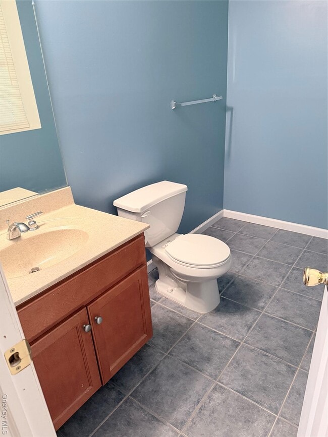 Building Photo - 1043 Roosa Gap Rd