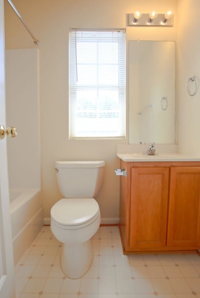 Building Photo - Webland Terrace