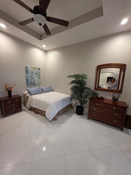 Building Photo - 23164 Via Stel