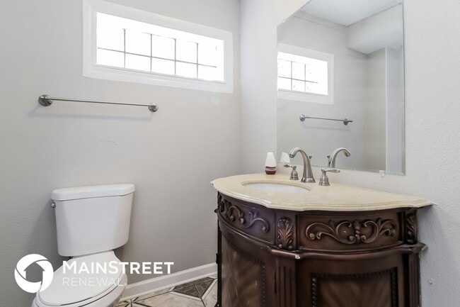 Building Photo - 2411 Chase Ave