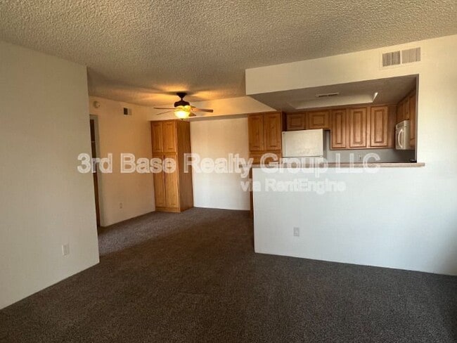 Primary Photo - 3601 W Tierra Buena Ln