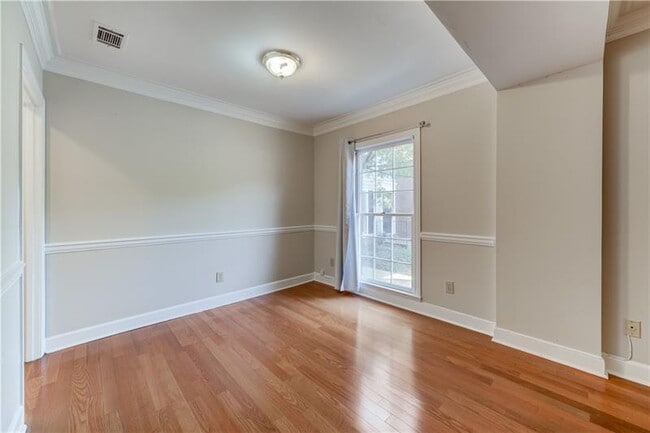 Building Photo - 64 Mt Vernon Cir