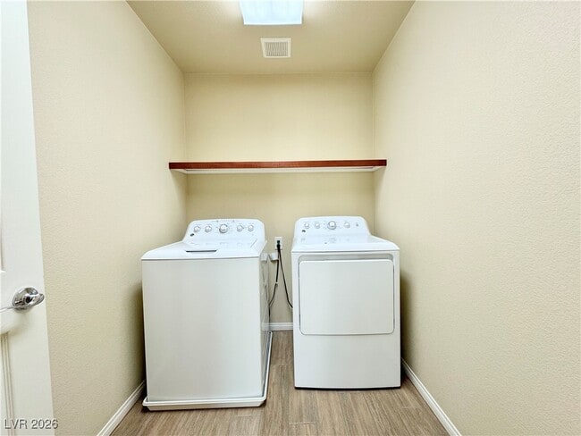 Building Photo - 6559 Austin Hope Ave