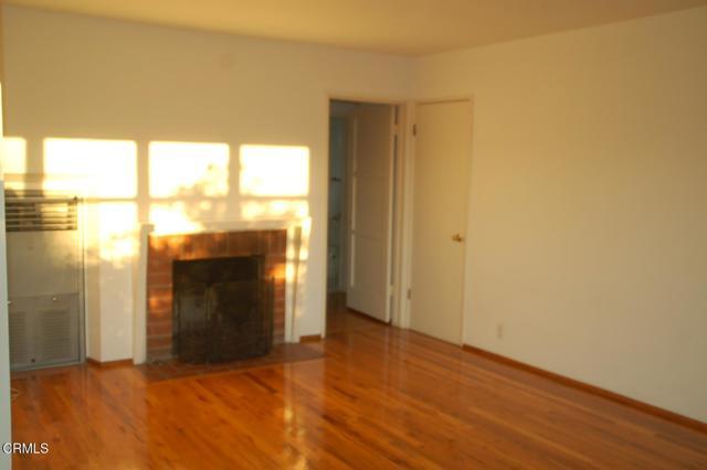 Building Photo - 1637 Raymond Hill Rd