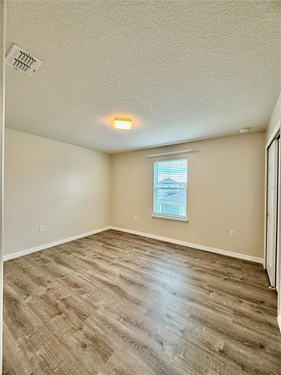 Building Photo - 2504 Amati Dr
