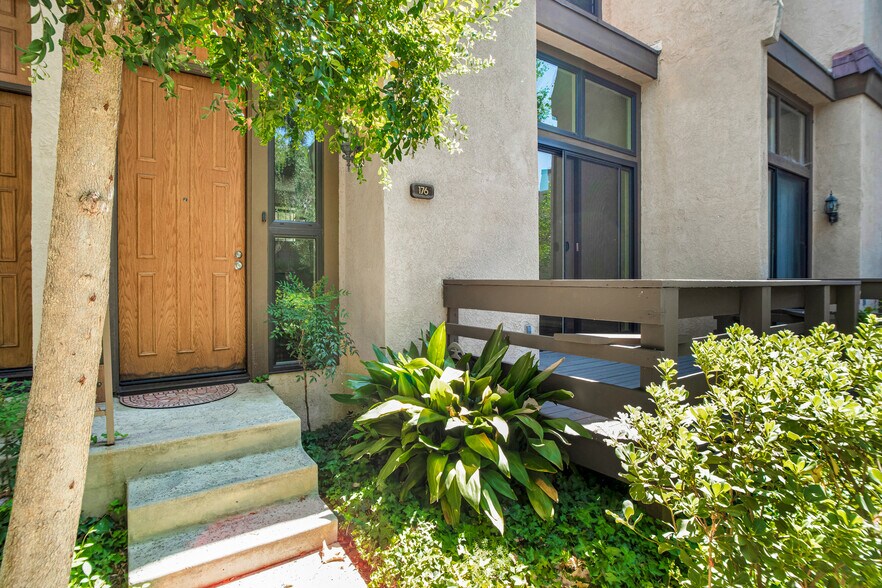 Front View - 9000 Vanalden Ave