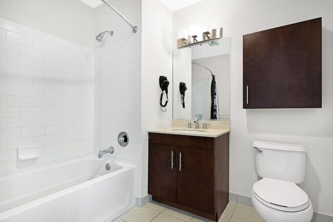 Building Photo - 479 Washington Blvd