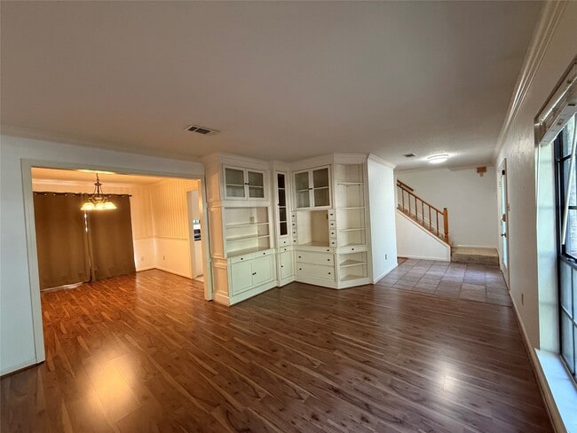Building Photo - 39 Eagle Rock Pl