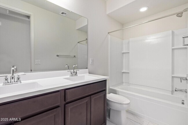 Building Photo - 6970 W Gwen St