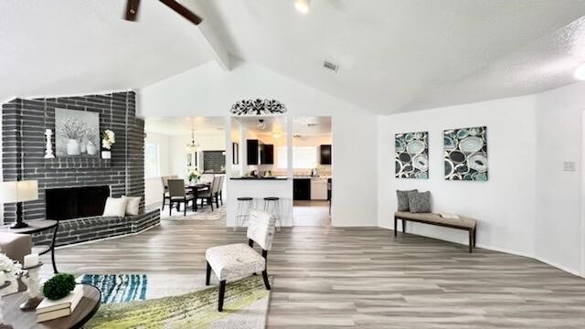 Building Photo - 1803 Ripple Creek Dr