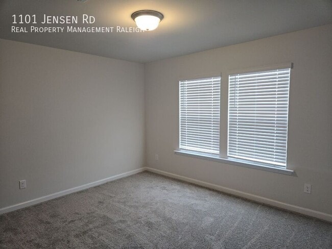 Building Photo - 1101 Carr Rd