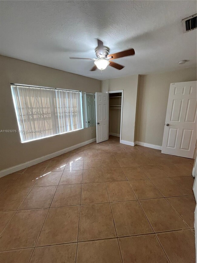 Building Photo - 1201 NW 117th St