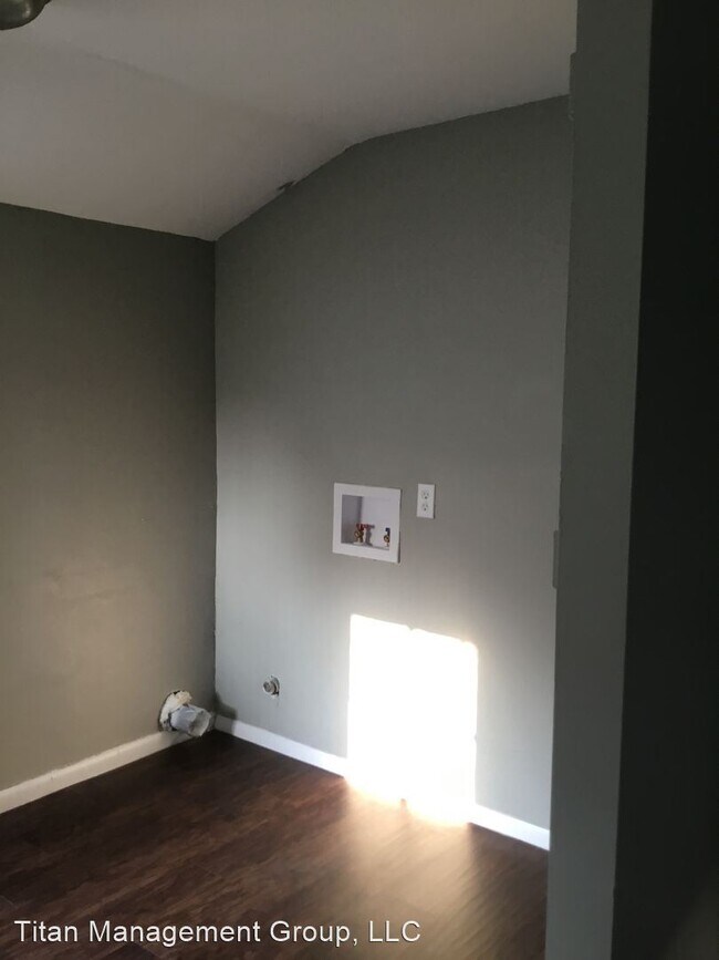 Building Photo - 4 br, 2 bath House - 2333 North 19th Street