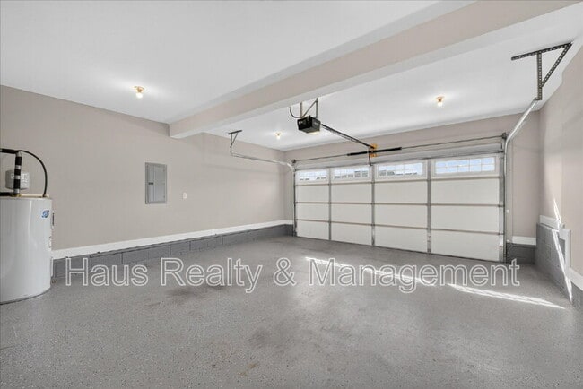 Building Photo - 1280 Cardinal Creek Dr
