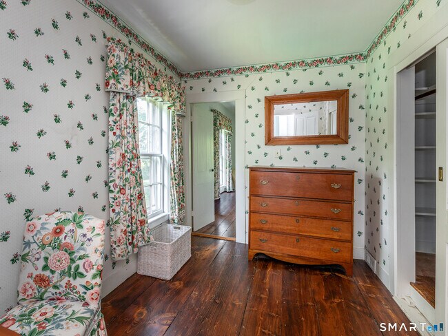 Building Photo - 103 Litchfield Rd