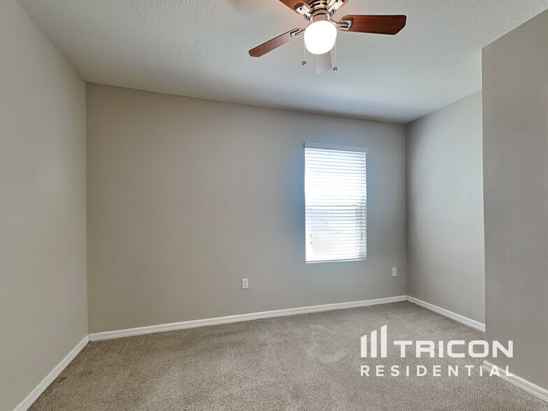 Building Photo - 10305 Geese Trail Cir