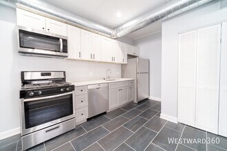 Building Photo - 3101 Leland-2