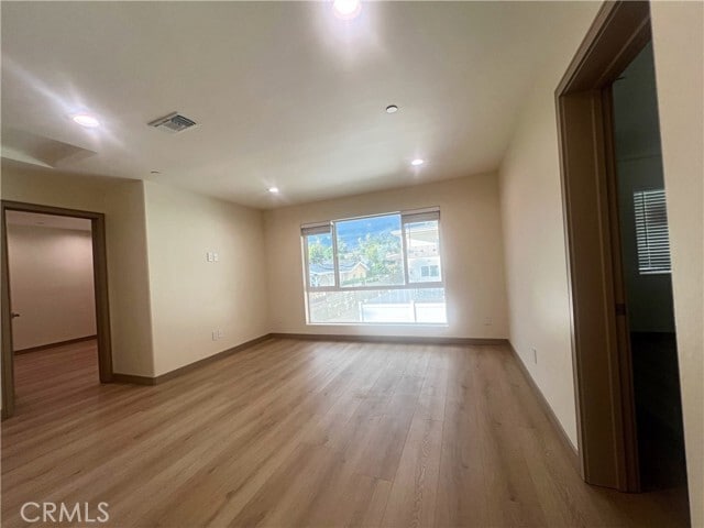 Building Photo - 1514 E Woodbury Rd