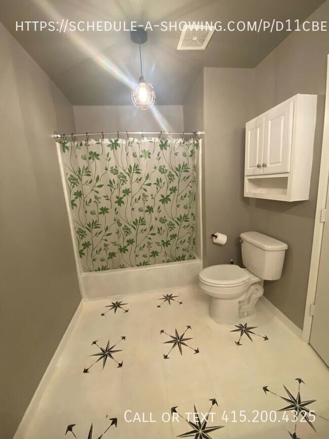 Building Photo - Charming 1bd Condo w/ Add'l Office Space!