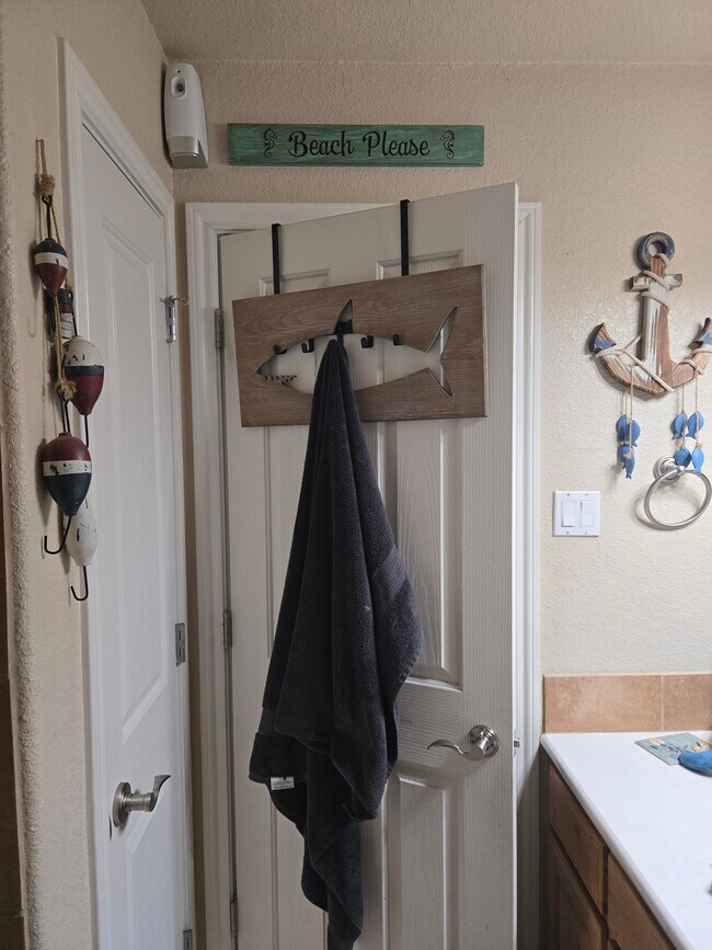 Building Photo - 3408 Lauren St