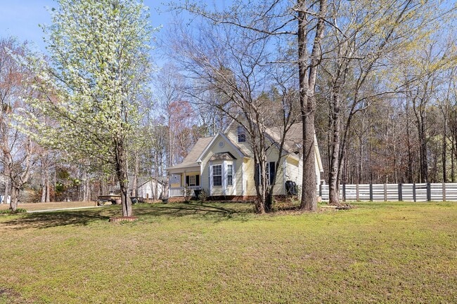Building Photo - **Beautiful 4/2.5 Franklinton Home with Fenced In Yard**
