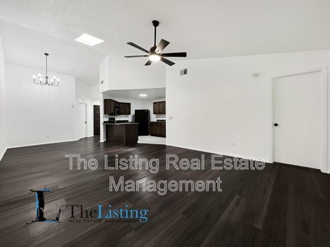 Building Photo - 1317 Coolridge Dr