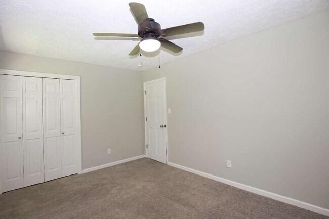 Building Photo - Southern Pines Retreat: Cozy 3-Bedroom Hom...