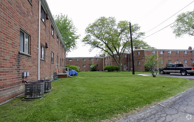 Building Photo - Coolidge Terrace