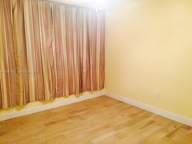 Building Photo - 6855 Abbott Ave